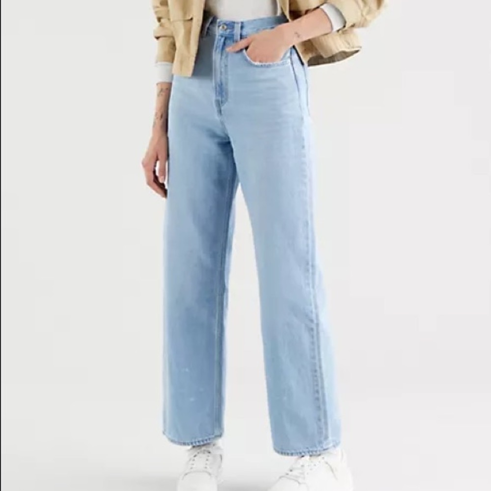 high loose levi jeans